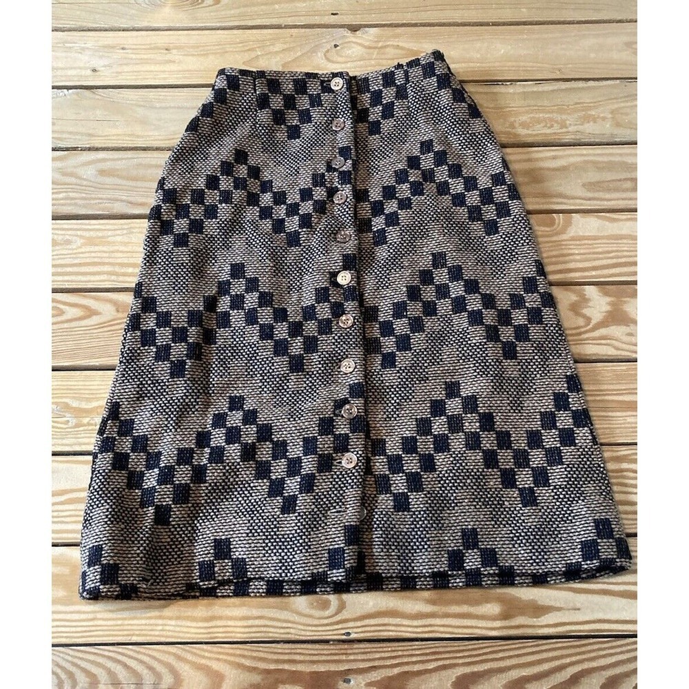 Vintage Pringle Scotland Button Front Patterned Skirt Size Small Women’s Brown